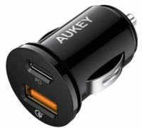 Aukey USB-C and USB-A Dual Car Charger