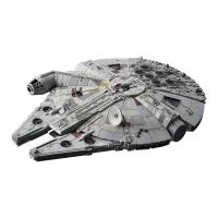 Bandai Star Wars The Rise of Skywalker Millennium Falcon Model