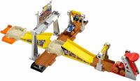 Fisher-Price Blaze and The Monster Machines Mud Pit Race Track Playset