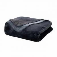 Mon Chateau Reversible Throw