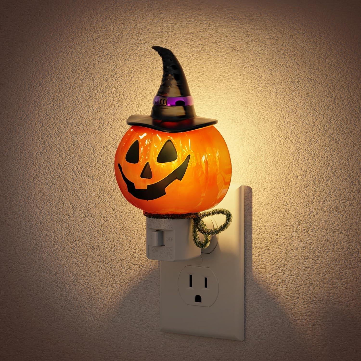 JandCase Halloween Pumpkin Night Light for $5.99
