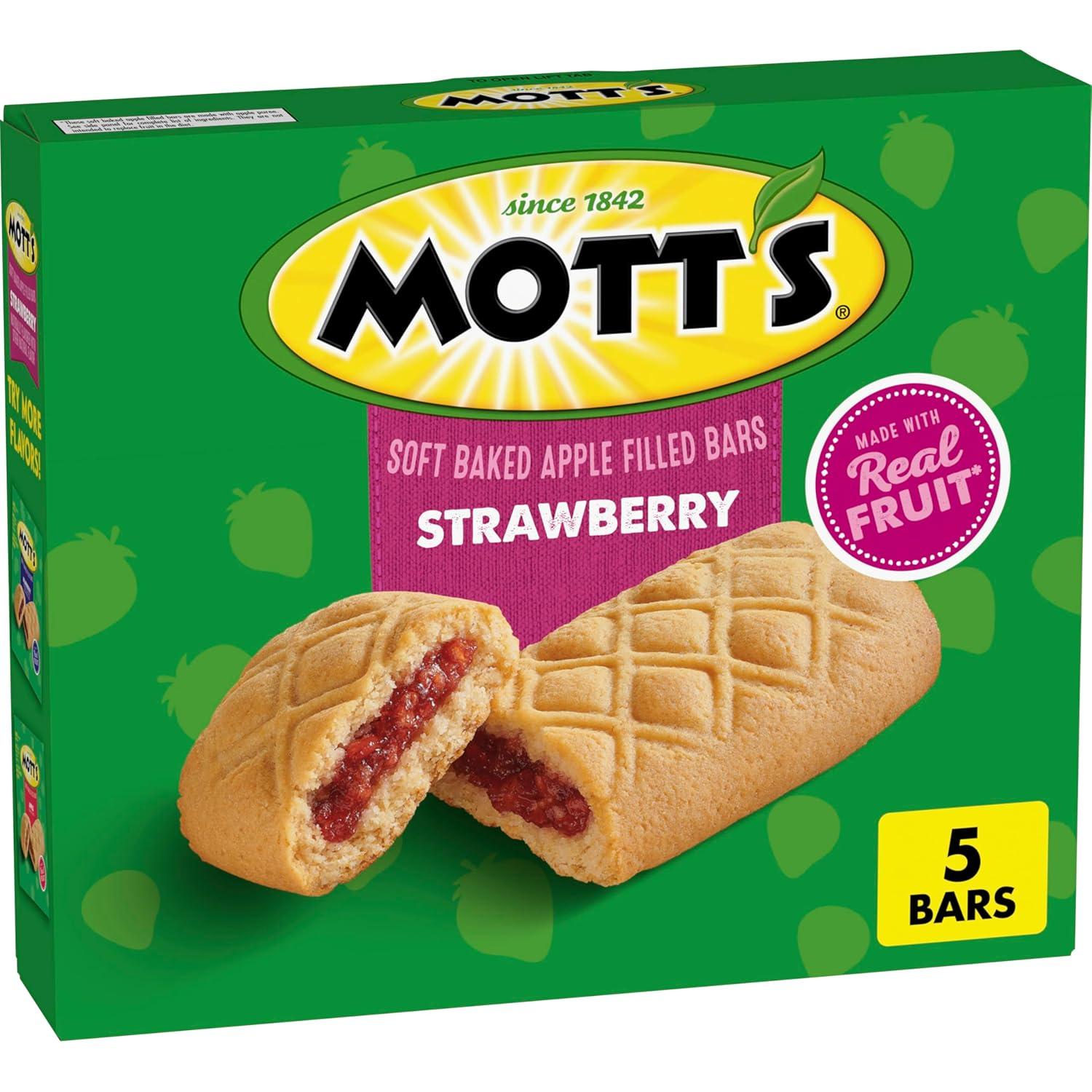 Motts Soft Baked Apple Filled Bars 5 Pack for $1.51