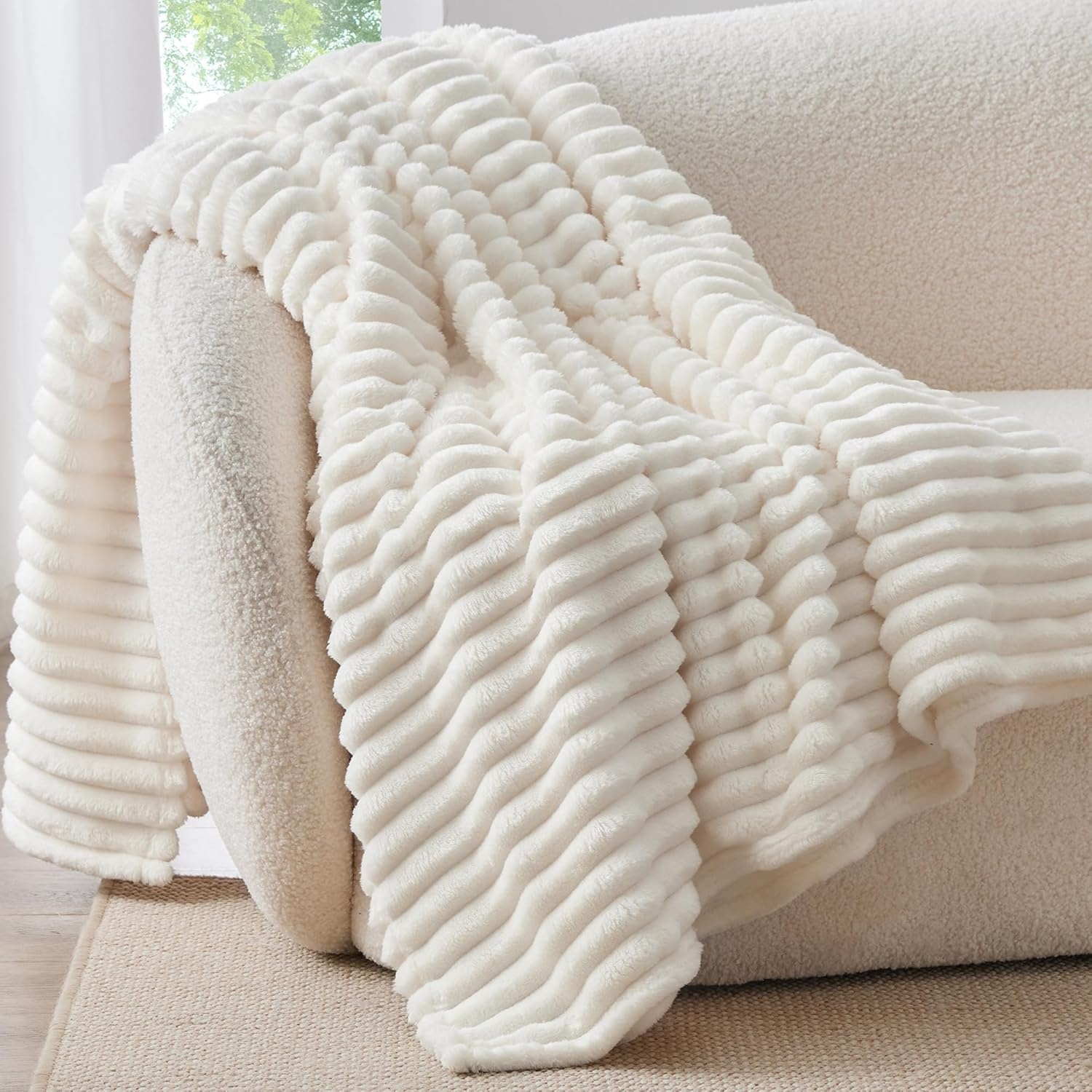 Bedelite Fleece Throw Blanket for Couch for $7.52