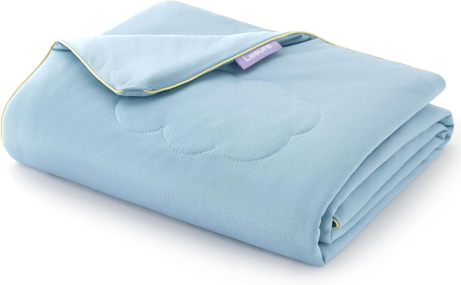 Large Dog ApexCloud Premium Cooling Blanket by Le Sure for $11.99 Shipped