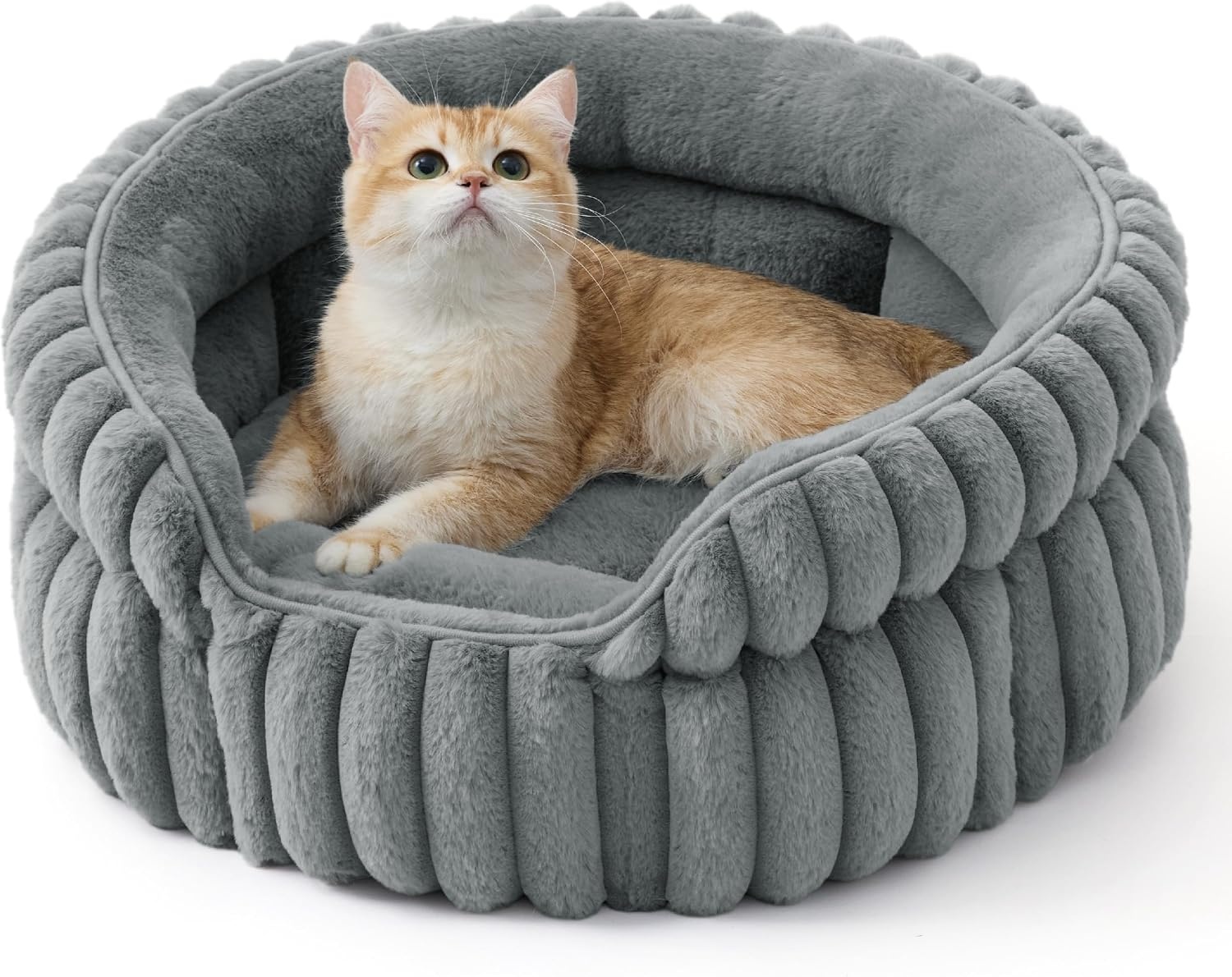 Bedsure ComfyFleece Washable Cute Cat Bed for $14.49