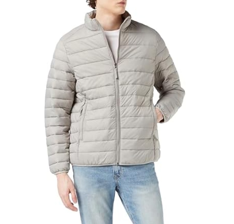 Amazon Essentials Lightweight Packable Puffer Jacket for $9.99