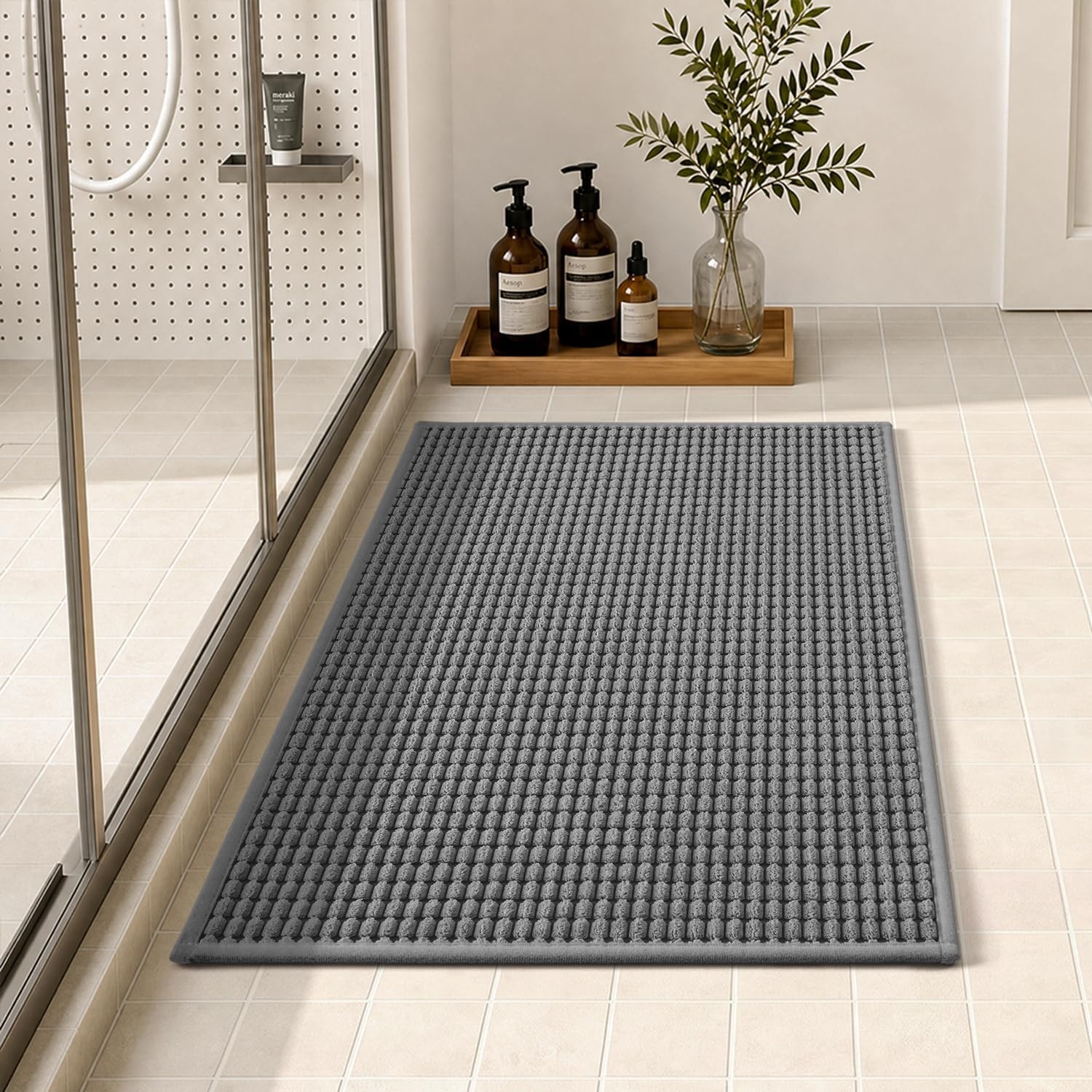 Absorbent Bathroom Bath Mat by tchdio for $10.20
