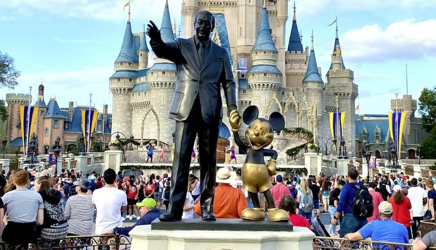 How to Use Memory Maker Share to Save Big on Disney World PhotoPass - Only $27