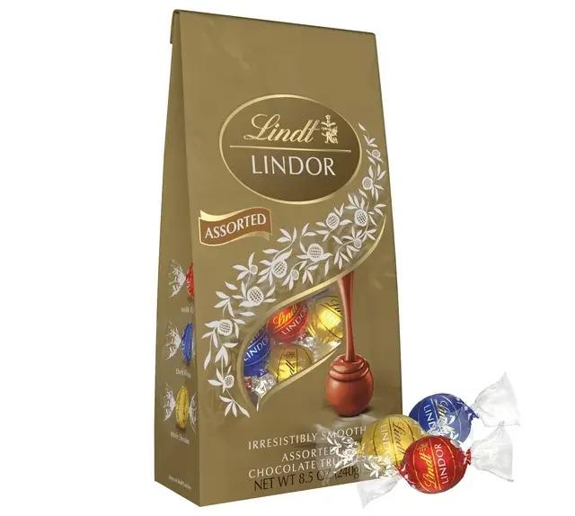 Lindt Lindor 475-Piece Gourmet Chocolate Truffles for $81.24 Shipped