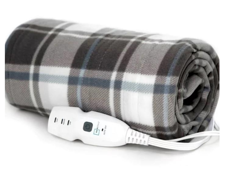 Mainstays Soft Fleece Electric Heated Throw Blanket for $18