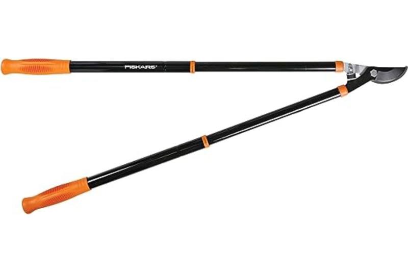 Fiskars Lopper Extendable Handle Tree Cutting Shears for $17.99