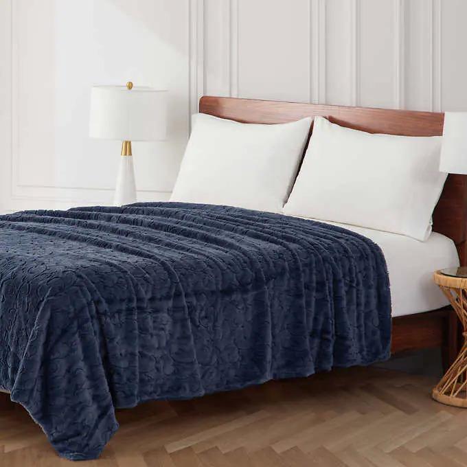 thumbnail image 2 of Berkshire Blanket Heated Throw Blanket, Grace Fur To Loftmink Reversible Electric Throw With 4 Heat Levels, Fast Heating Printed Throw For Couch And Bed, Auto Shut-Off Feature (50"x60 2 of 9
